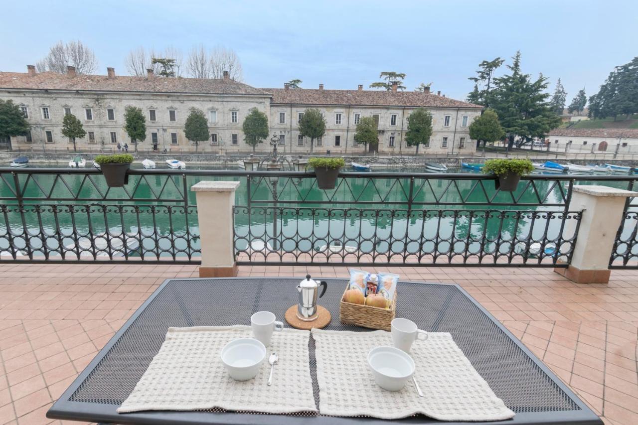 Fiori Sull'Acqua Apartments Песк'єра-дель-Гарда Екстер'єр фото