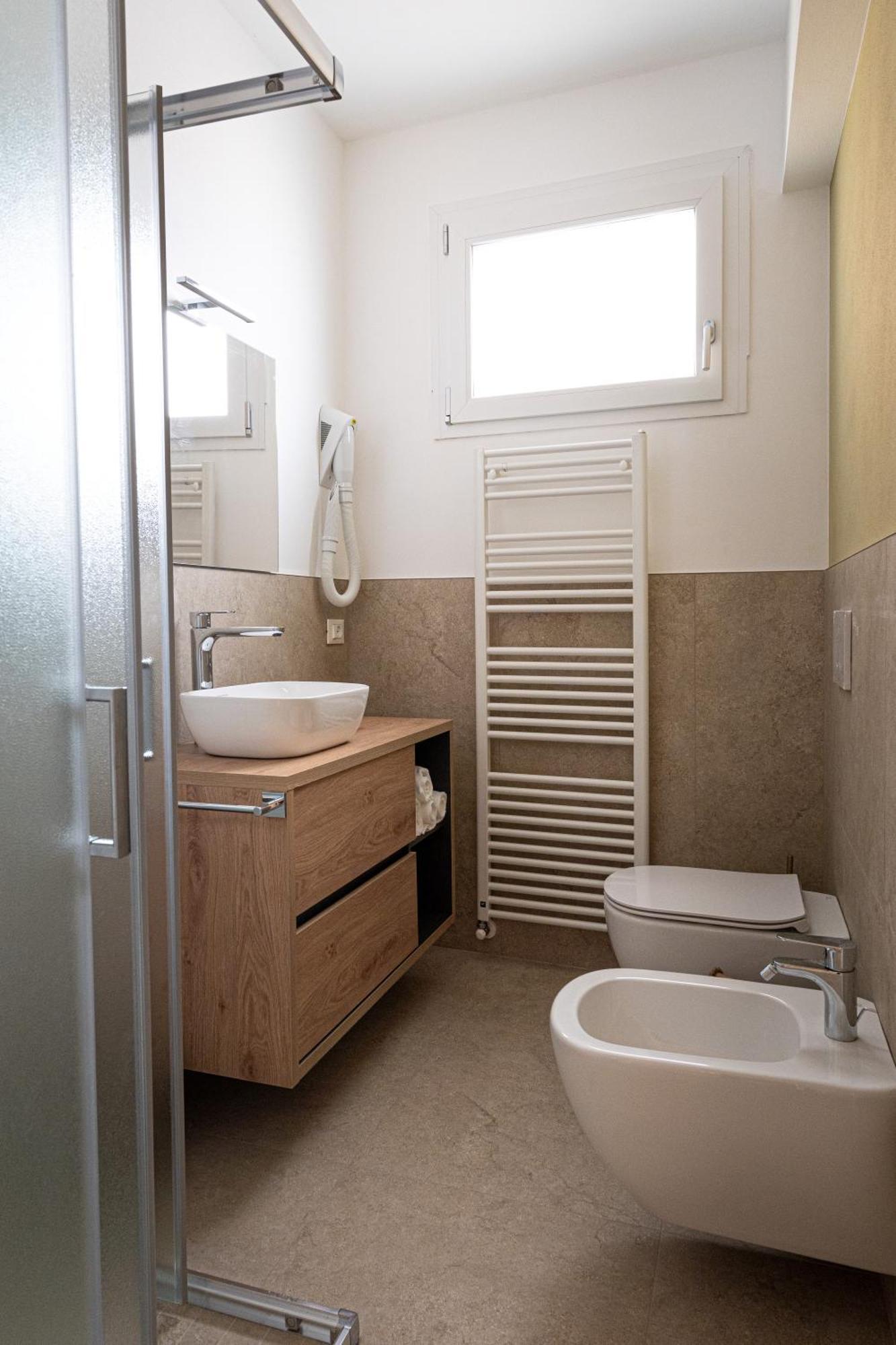 Fiori Sull'Acqua Apartments Песк'єра-дель-Гарда Екстер'єр фото
