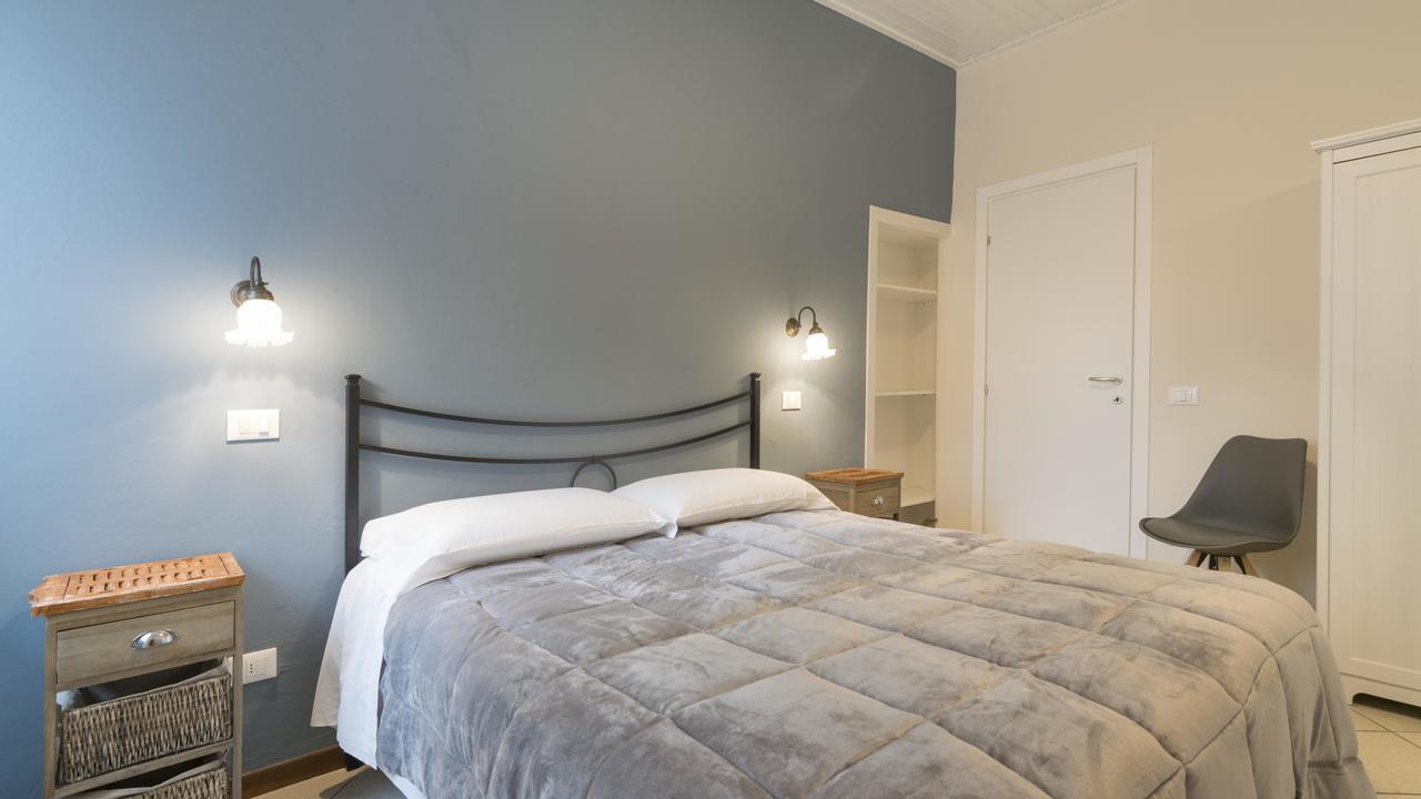 Fiori Sull'Acqua Apartments Песк'єра-дель-Гарда Екстер'єр фото